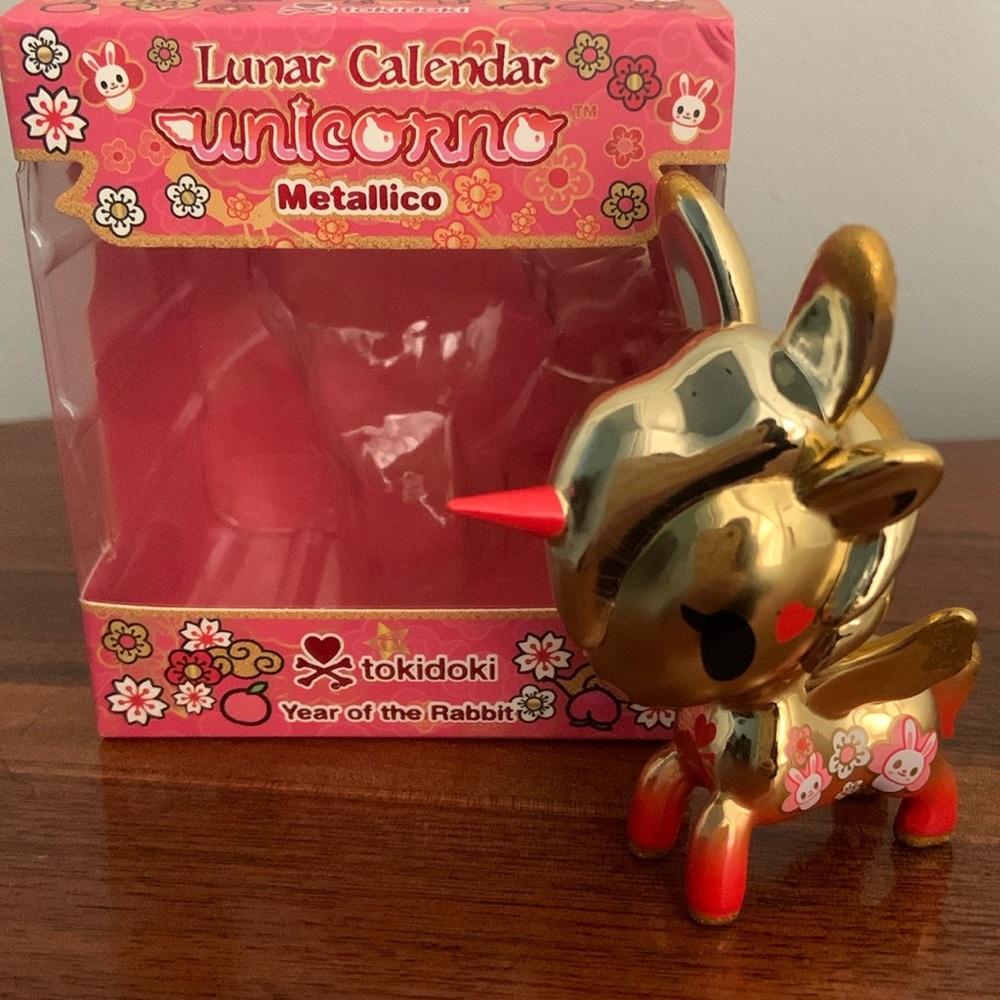 Tokidoki Lunar Calendar Metallico Year of the Rabbit